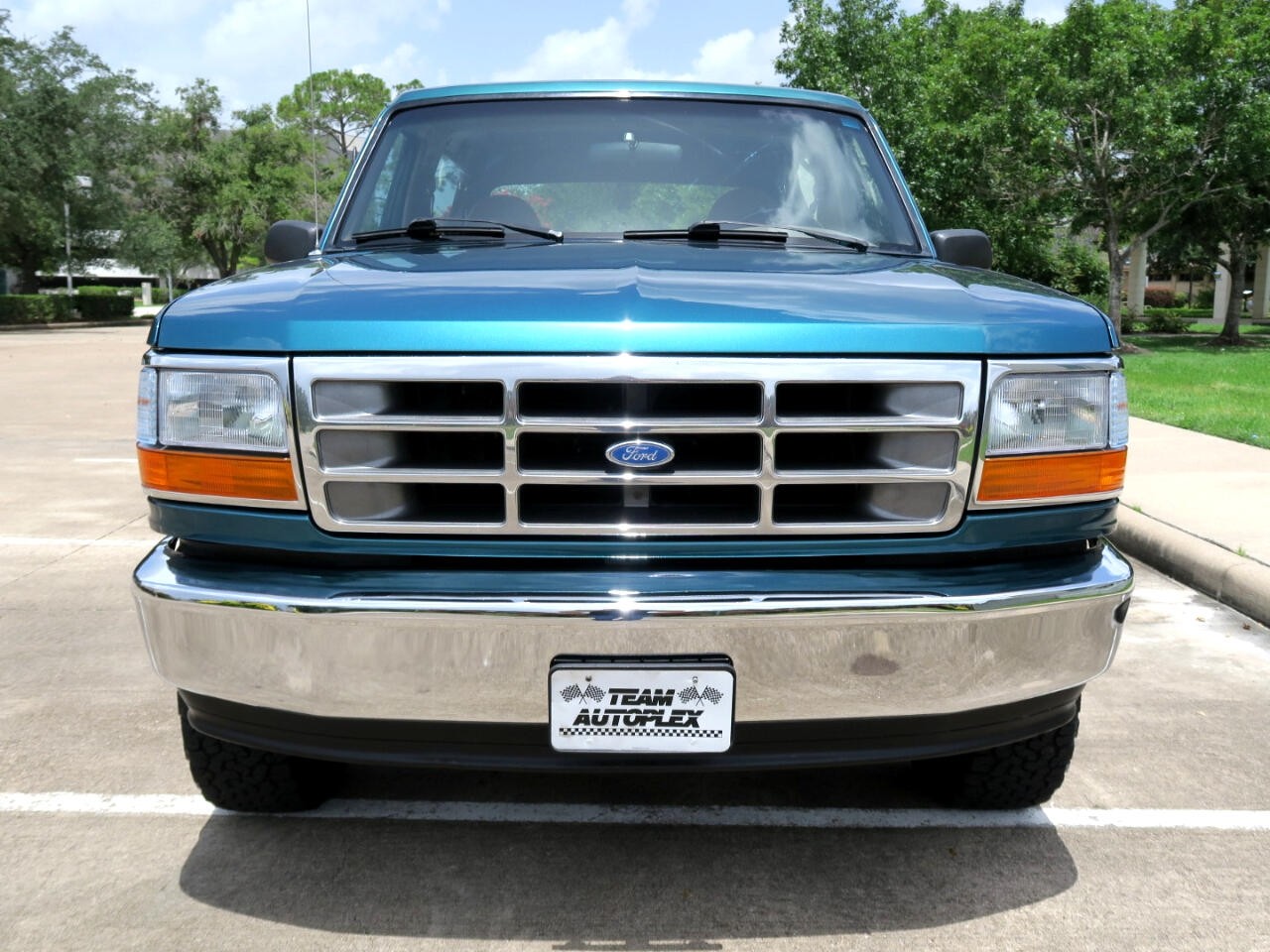 Ford-Bronco-1996-SUV-14