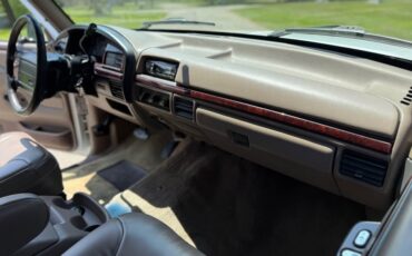 Ford-Bronco-1996-SUV-16
