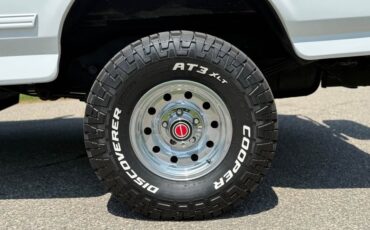 Ford-Bronco-1996-SUV-17