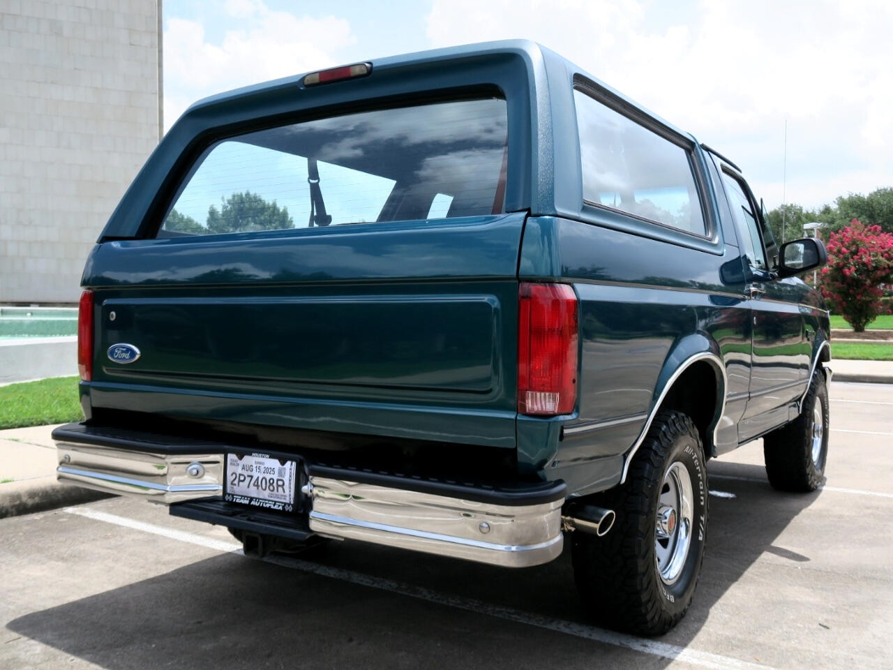 Ford-Bronco-1996-SUV-19