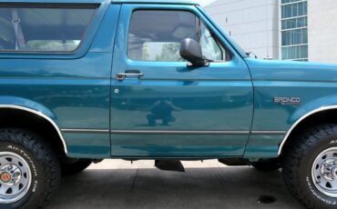 Ford-Bronco-1996-SUV-23