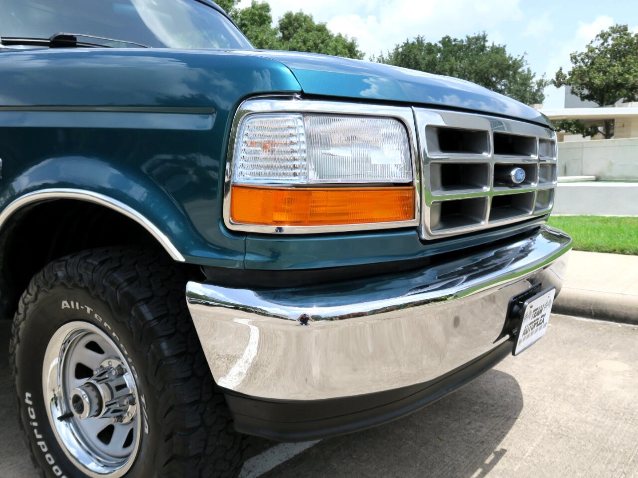 Ford-Bronco-1996-SUV-25
