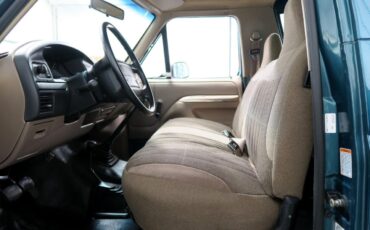 Ford-Bronco-1996-SUV-29