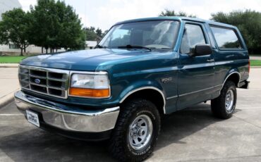 Ford-Bronco-1996-SUV-3
