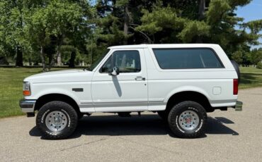 Ford-Bronco-1996-SUV-5