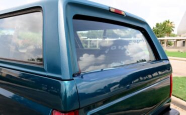 Ford-Bronco-1996-SUV-9