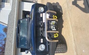 Ford-Bronco-2-door-1966-Black-Black-1