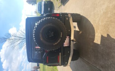Ford-Bronco-2-door-1966-Black-Black-4