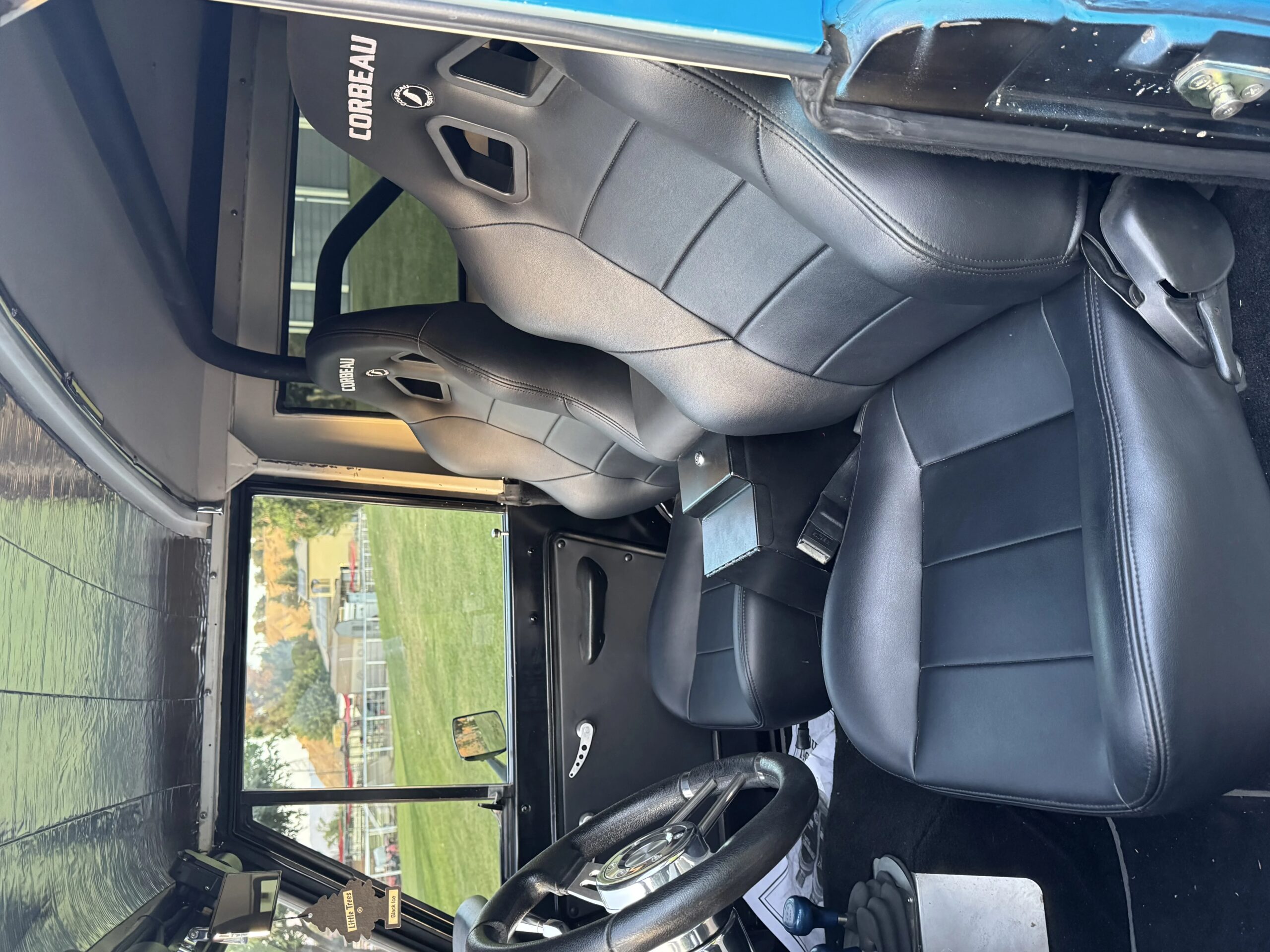Ford-Bronco-2-door-1966-Blue-Black-11
