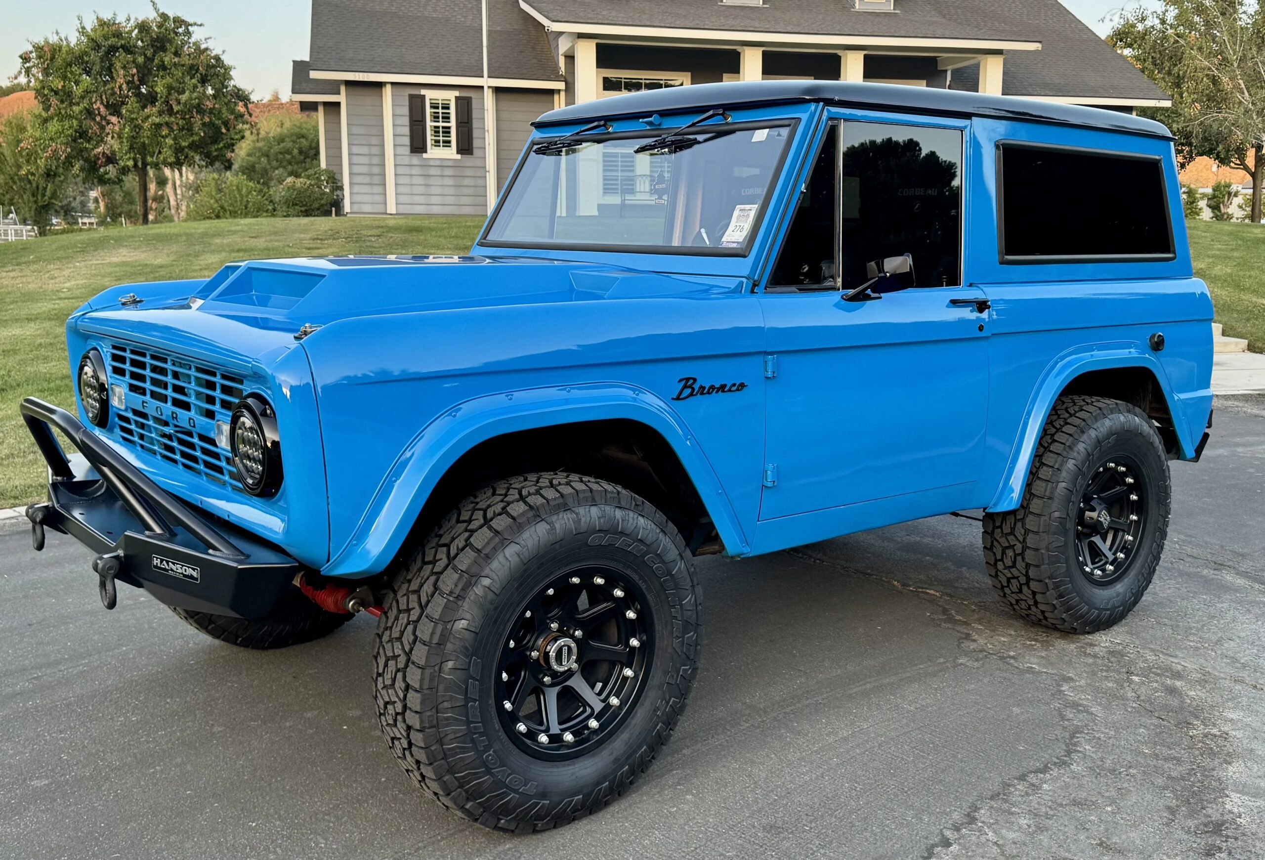 Ford-Bronco-2-door-1966-Blue-Black-3