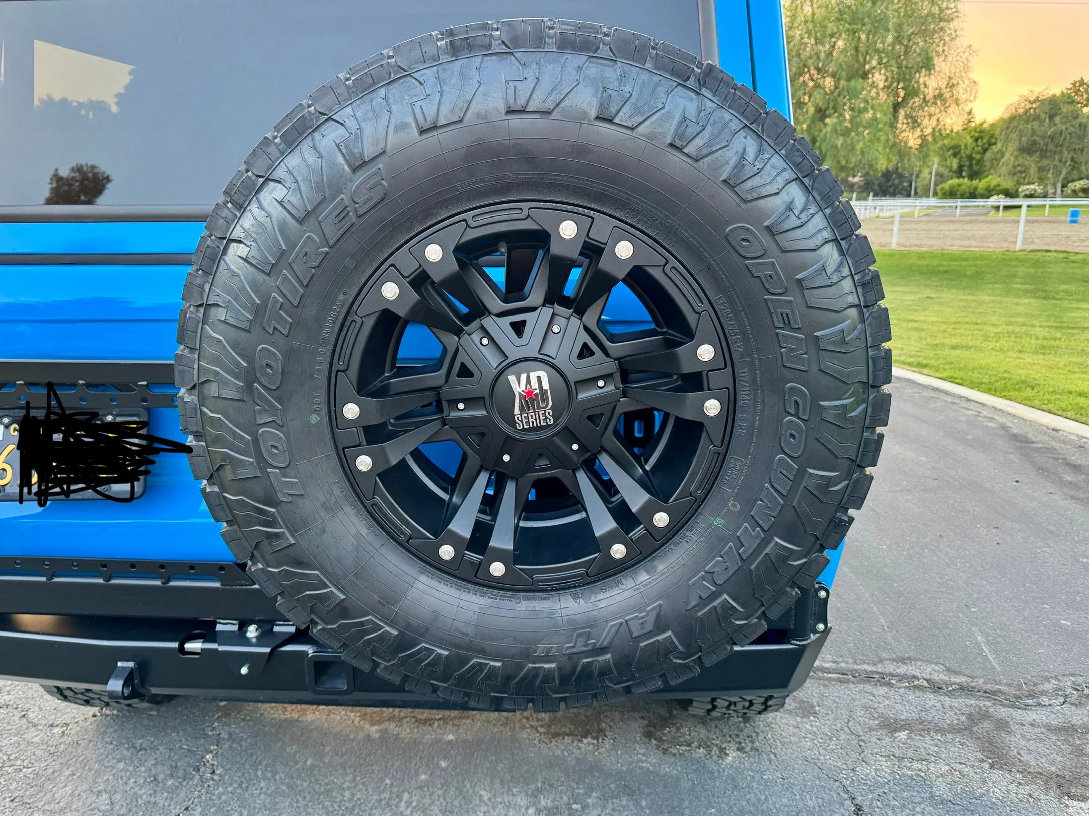 Ford-Bronco-2-door-1966-Blue-Black-9