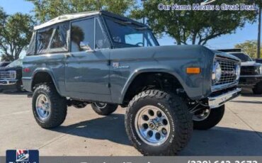 Ford-Bronco-2-door-1966-Gray-Tan
