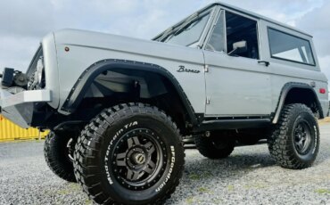 Ford-Bronco-2-door-1966-Silver-Silver-5