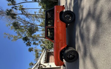 Ford-Bronco-2-door-1967-Orange-Black-5
