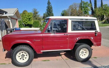 Ford-Bronco-2-door-1968-Burgundy-Gray-2