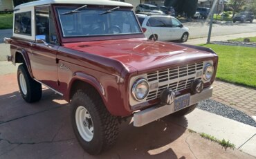 Ford-Bronco-2-door-1968-Burgundy-Gray-8