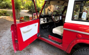 Ford-Bronco-2-door-1969-Red-Off-White-12
