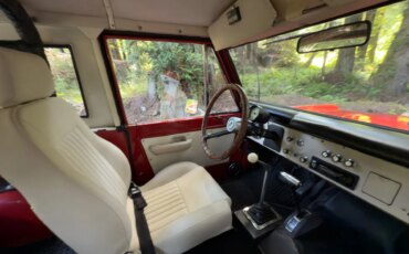 Ford-Bronco-2-door-1969-Red-Off-White-28