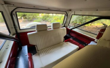 Ford-Bronco-2-door-1969-Red-Off-White-35