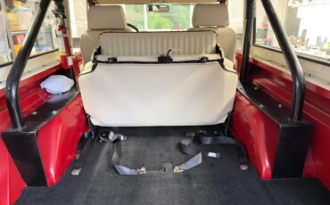 Ford-Bronco-2-door-1969-Red-Off-White-40