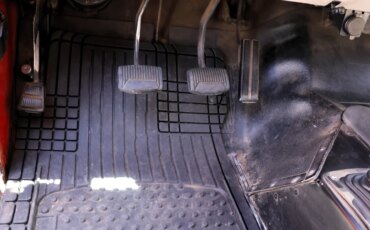 Ford-Bronco-2-door-1969-Red-Off-White-45