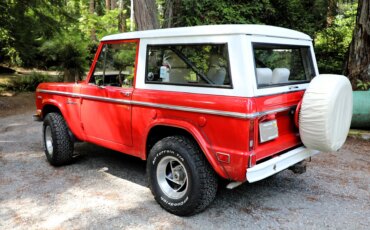 Ford-Bronco-2-door-1969-Red-Off-White-8