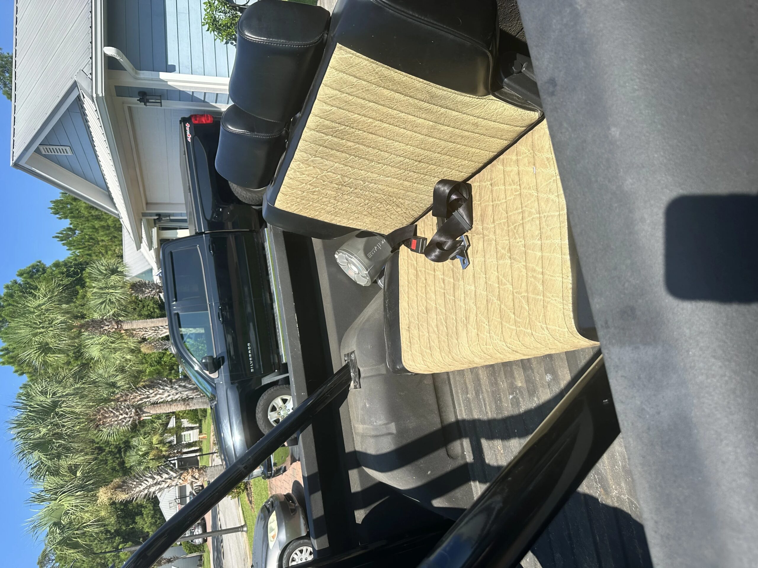 Ford-Bronco-2-door-1970-Black-Black-6
