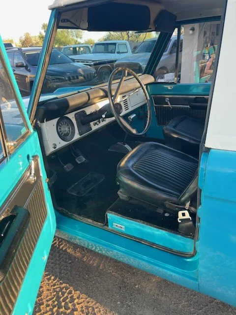 Ford-Bronco-2-door-1970-Blue-Black-8
