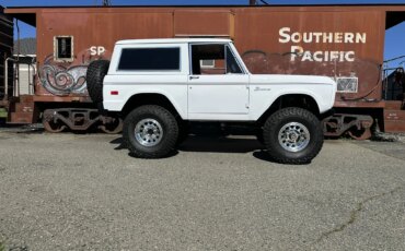Ford-Bronco-2-door-1971-White-Charcoal-10