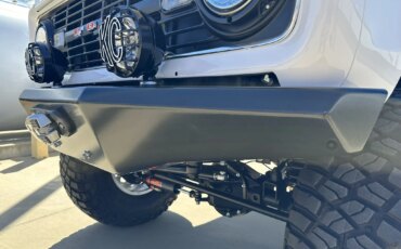 Ford-Bronco-2-door-1971-White-Charcoal-15