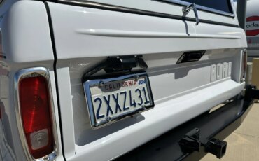 Ford-Bronco-2-door-1971-White-Charcoal-16
