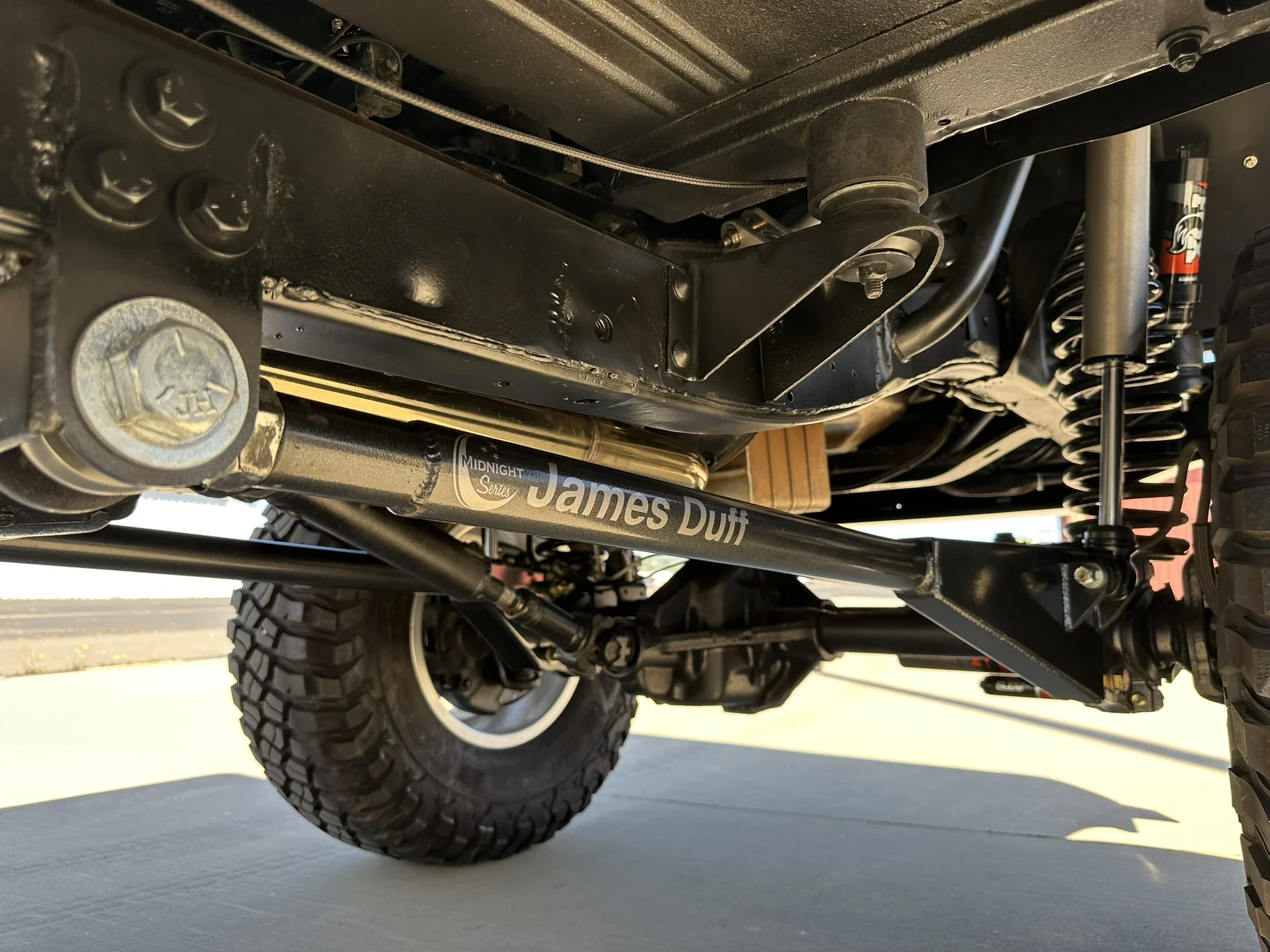 Ford-Bronco-2-door-1971-White-Charcoal-20