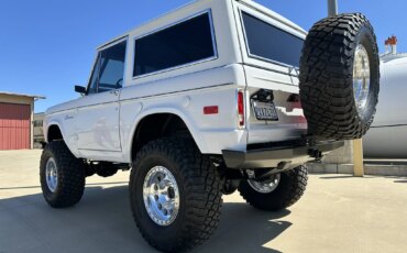Ford-Bronco-2-door-1971-White-Charcoal-39
