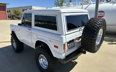 Ford-Bronco-2-door-1971-White-Charcoal-40
