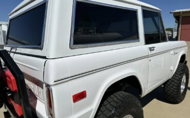Ford-Bronco-2-door-1971-White-Charcoal-49