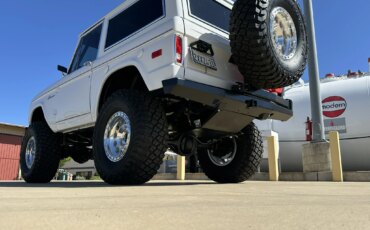 Ford-Bronco-2-door-1971-White-Charcoal-79