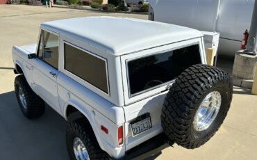 Ford-Bronco-2-door-1971-White-Charcoal-80