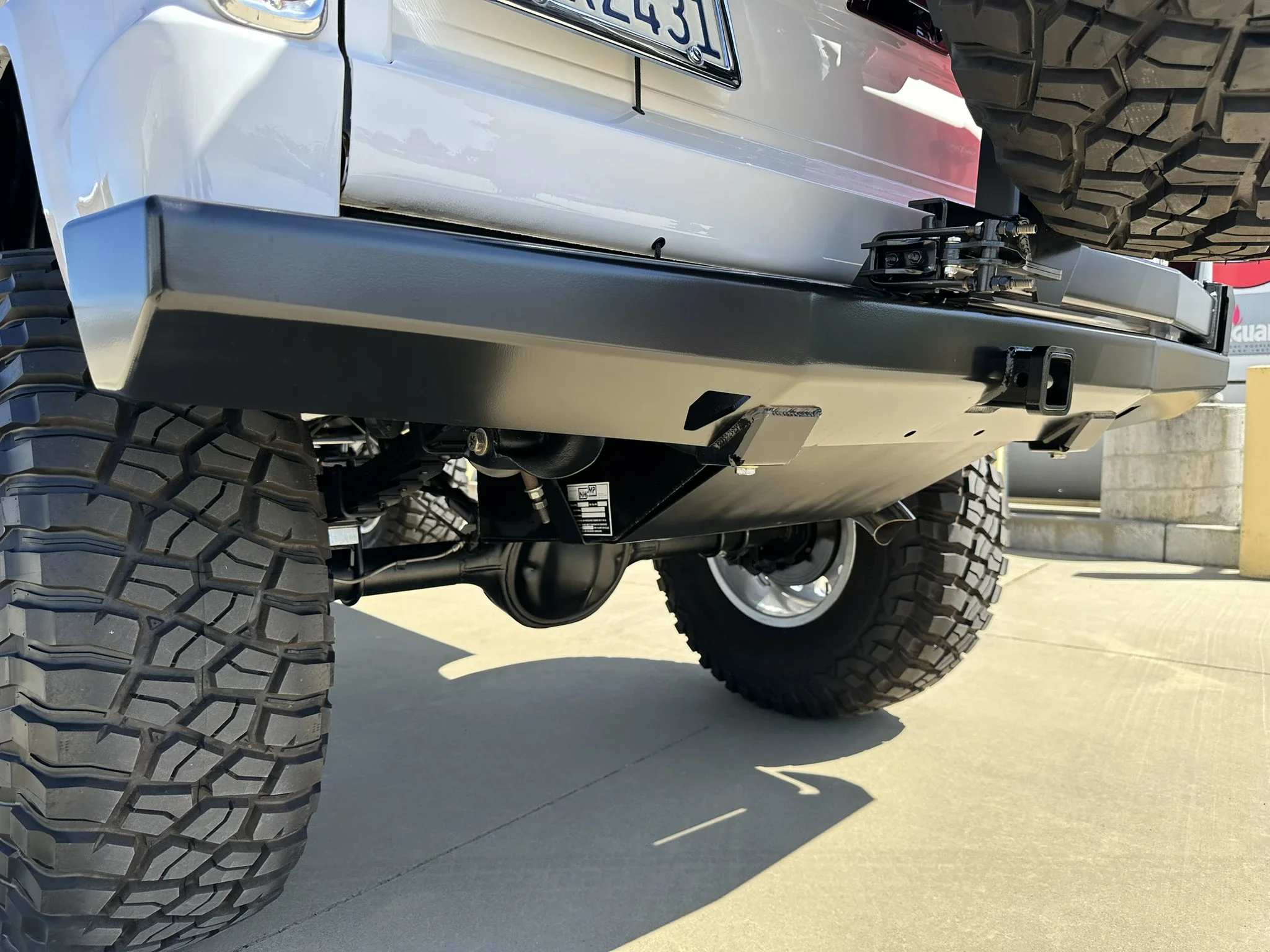Ford-Bronco-2-door-1971-White-Charcoal-93