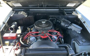 Ford-Bronco-2-door-1971-White-Charcoal-98