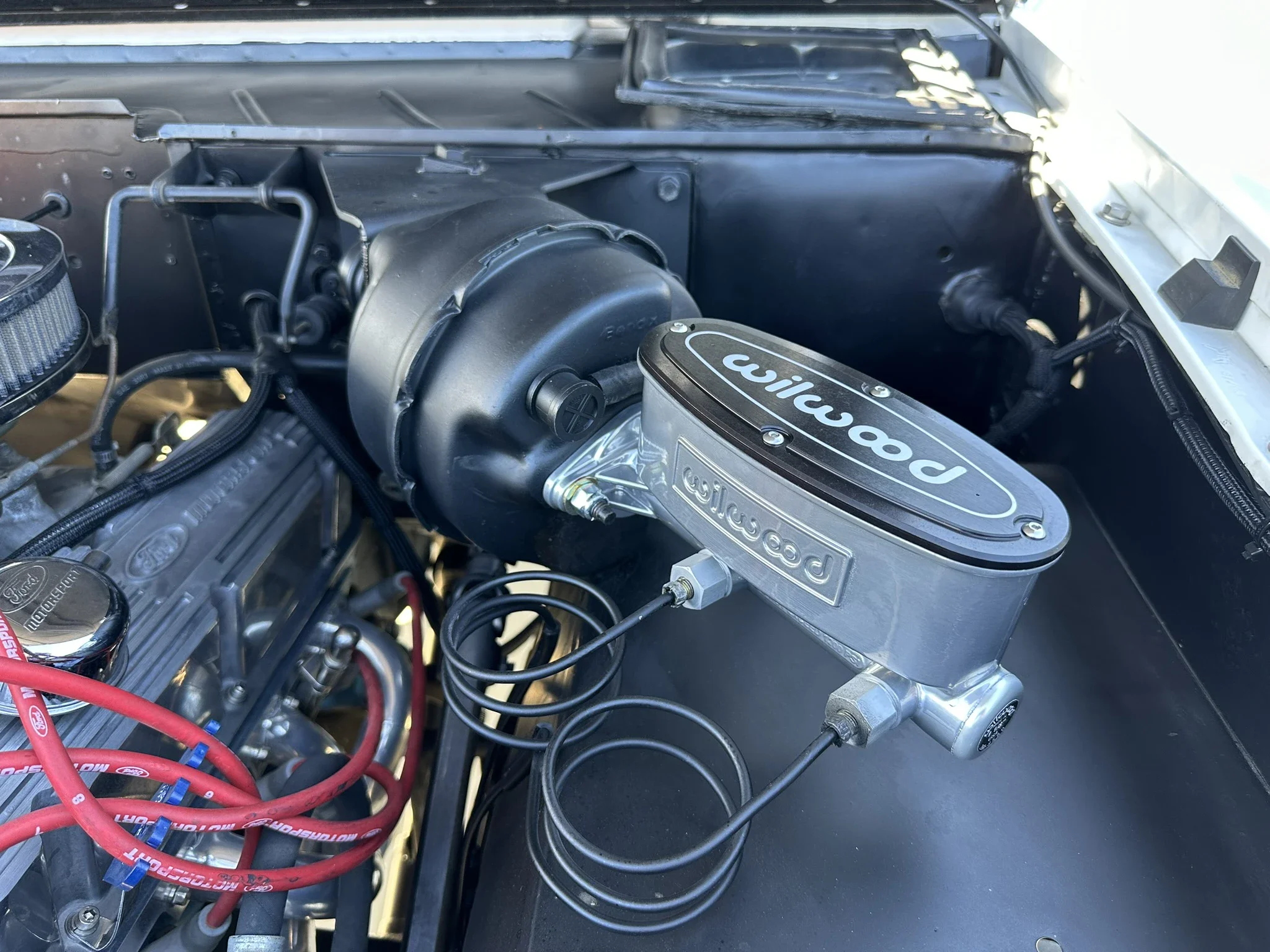 Ford-Bronco-2-door-1971-White-Charcoal