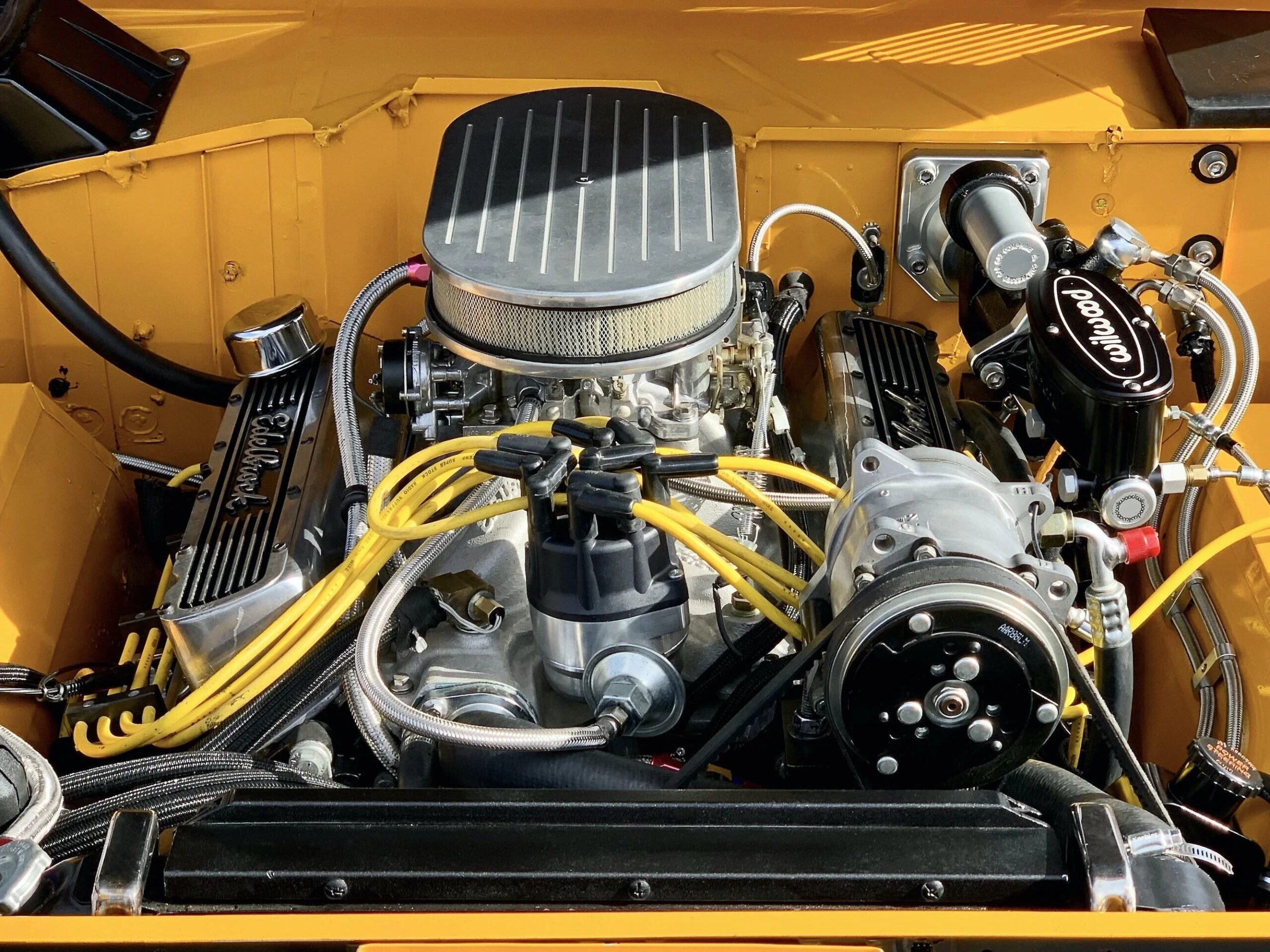 Ford-Bronco-2-door-1971-Yellow-White-18