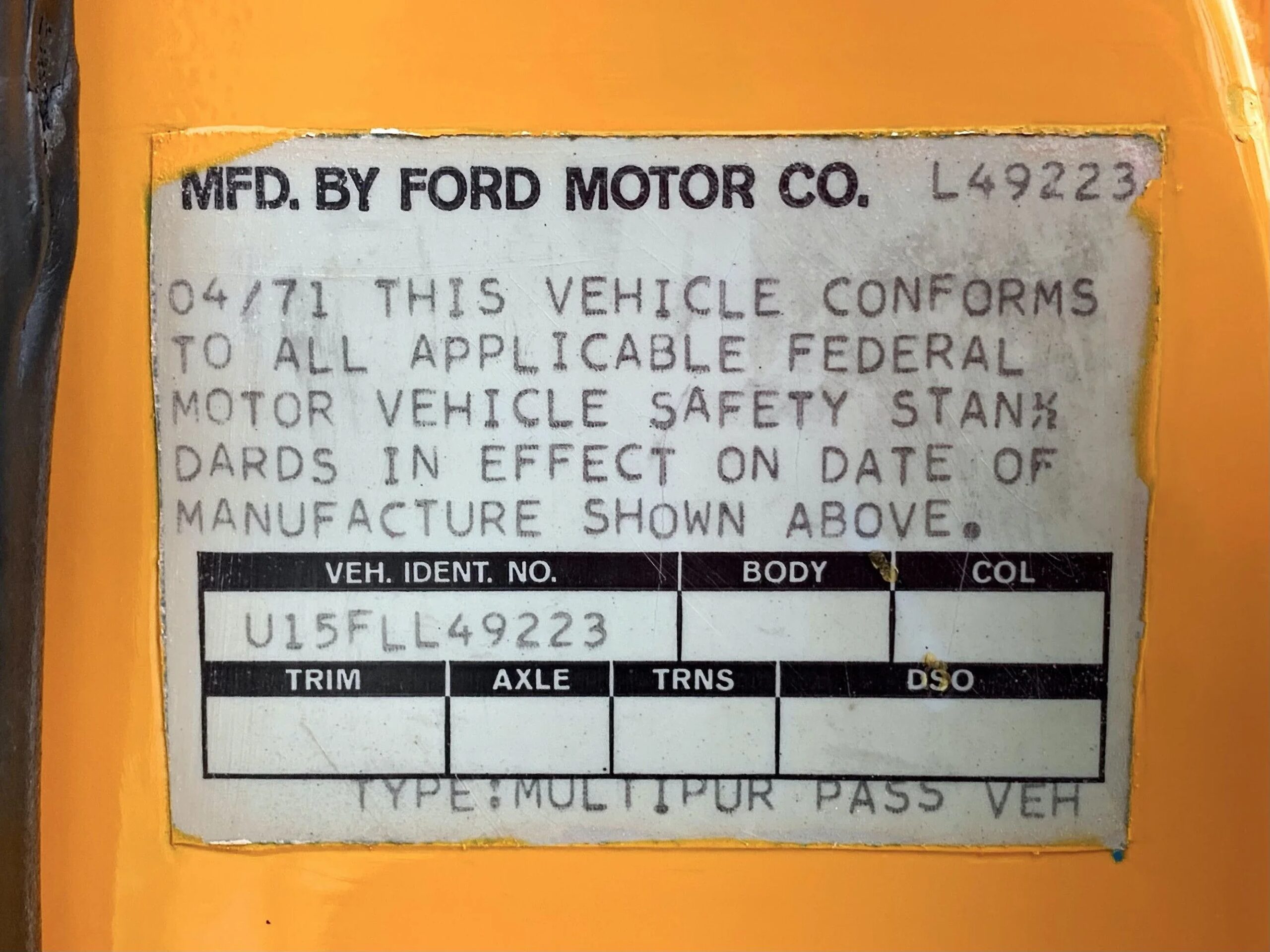 Ford-Bronco-2-door-1971-Yellow-White-9