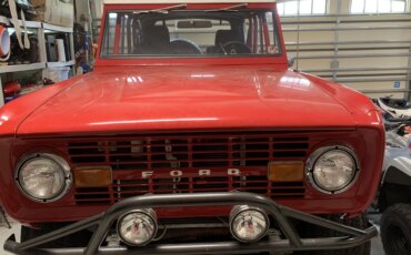 Ford-Bronco-2-door-1972-Red-Gray-10
