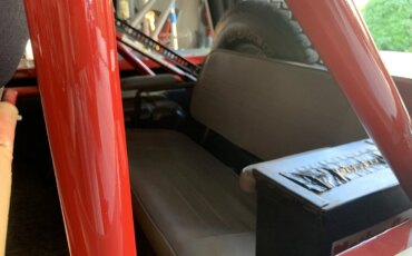 Ford-Bronco-2-door-1972-Red-Gray-14
