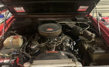 Ford-Bronco-2-door-1972-Red-Gray-15