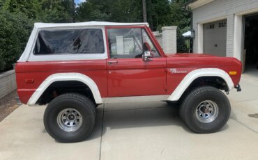 Ford-Bronco-2-door-1972-Red-Gray-5