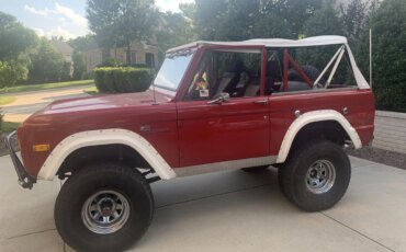 Ford-Bronco-2-door-1972-Red-Gray-7