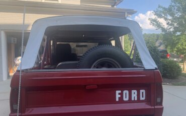Ford-Bronco-2-door-1972-Red-Gray-9