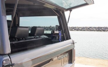Ford-Bronco-2-door-1972-Silver-Black-19