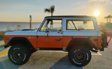 Ford-Bronco-2-door-1973-Orange-Black